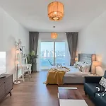 Rare Holiday Homes - Lake View - The Lago Vista Tower A - Dubai Production City - R1503
