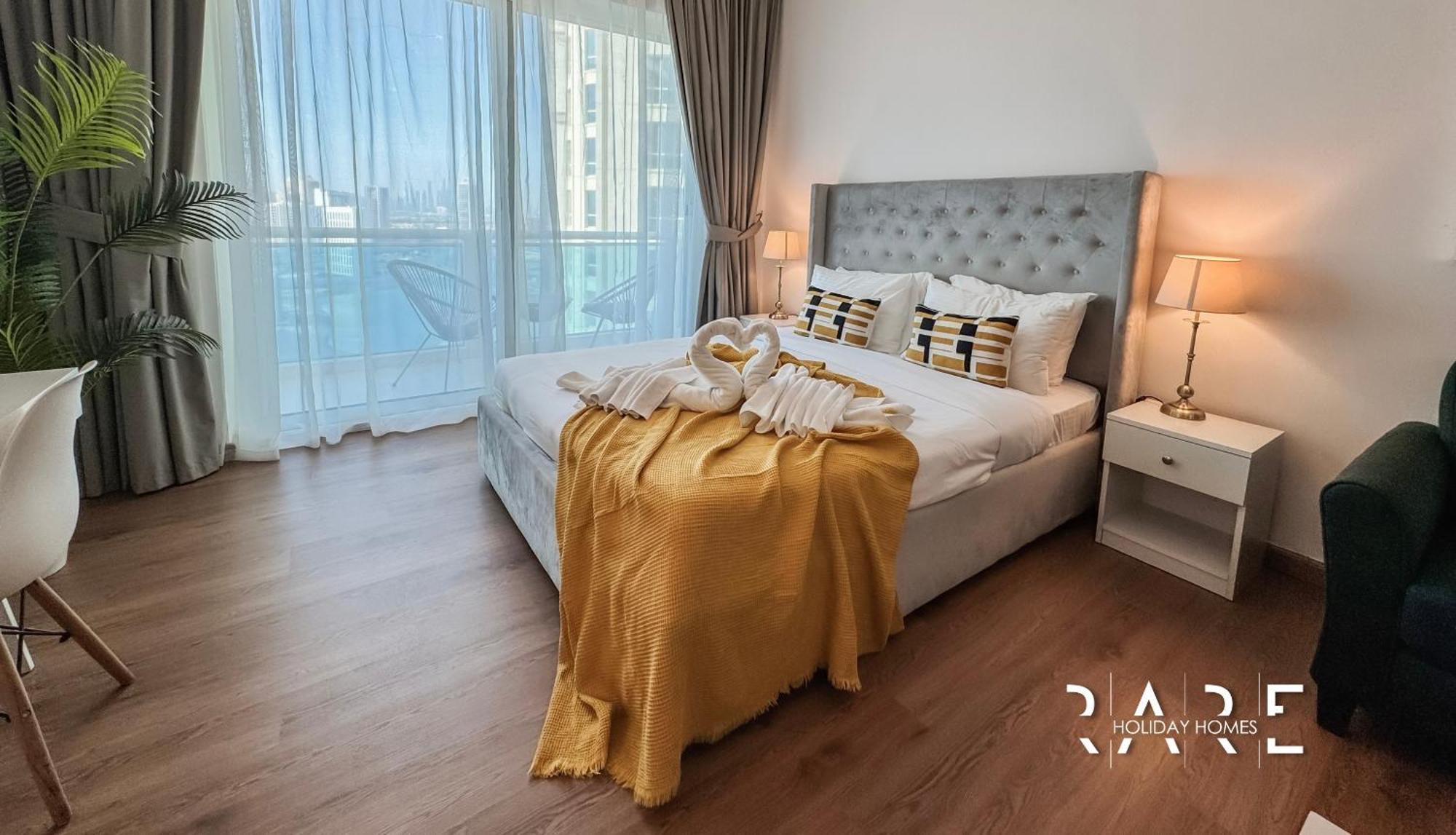 Rare Homes - View - The Vista Tower A - Production - R1503 Apartment *
